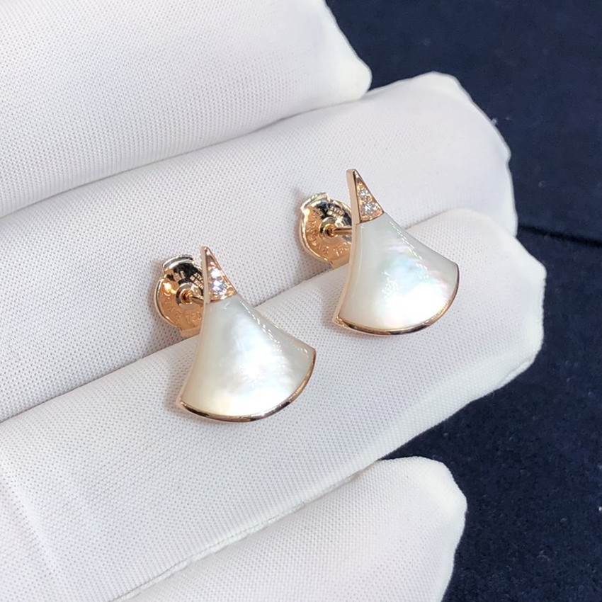 Custom-made Bvlgari Divas’ Dream Earrings in 18K Rose Gold with Mother-of-pearl and Pavé Diamonds