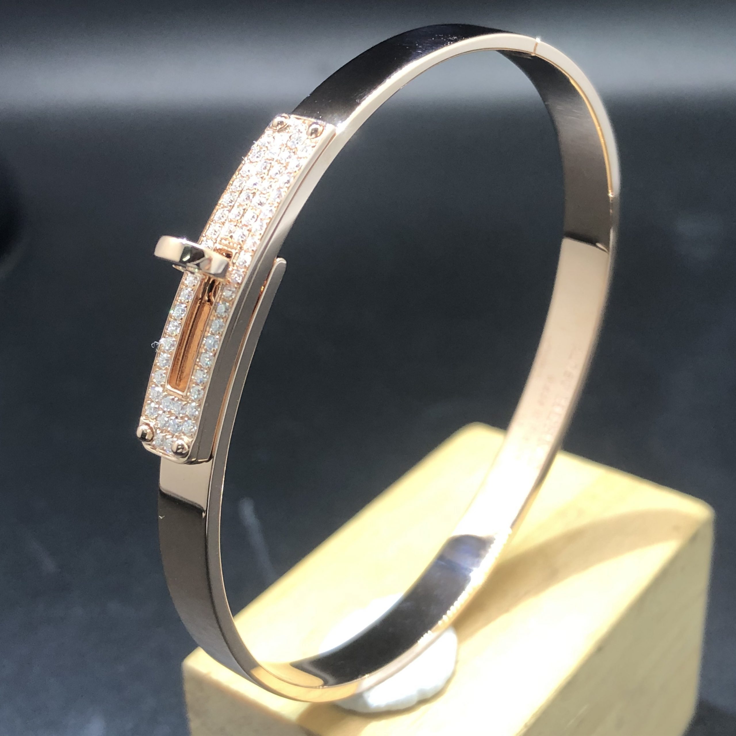 Hermes Kelly Bracelet Custom Made in 18K Rose Gold with 57 Diamonds,Small Model